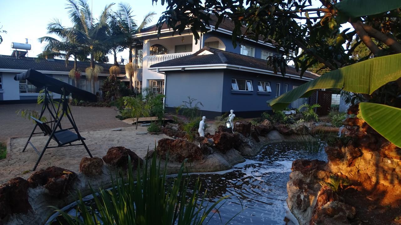 Mt Pleasant Bed And Breakfast Ltd Harare Esterno foto